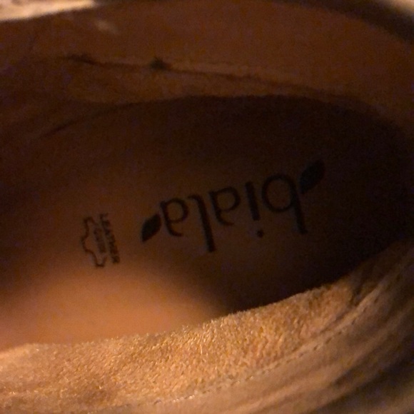 Booties - Picture 5 of 7